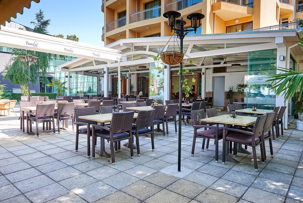 פומורי Paradise Hotel & Relax Center מראה חיצוני תמונה